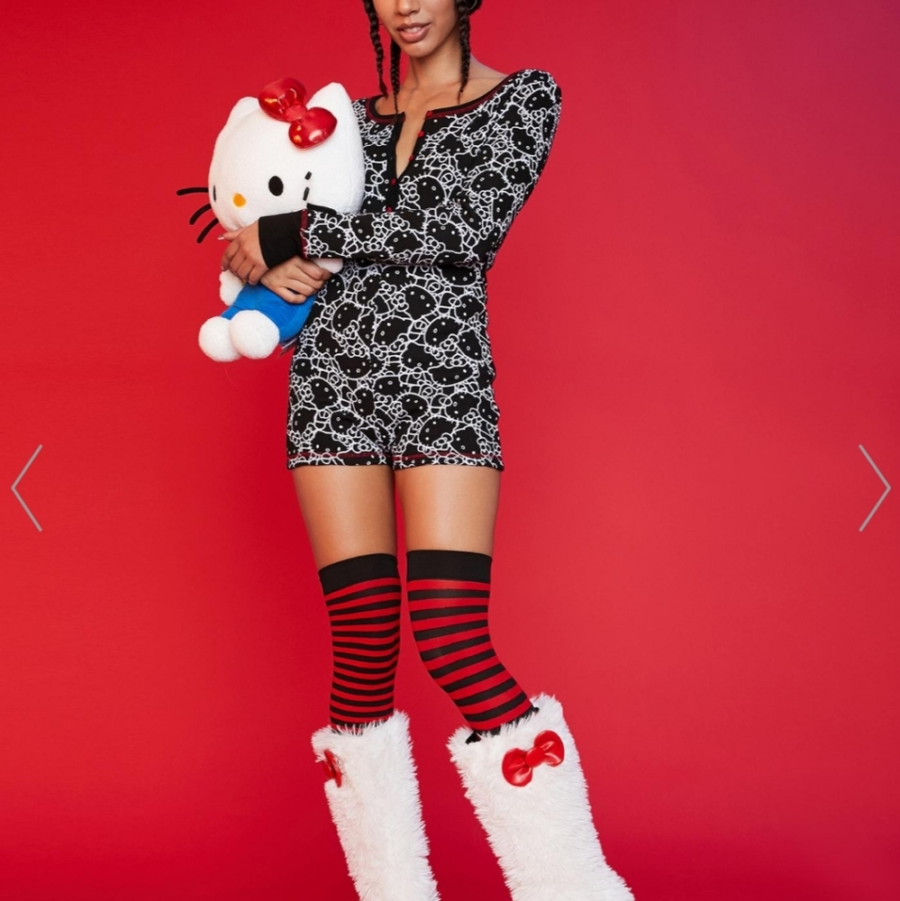Hello Kitty Pjs